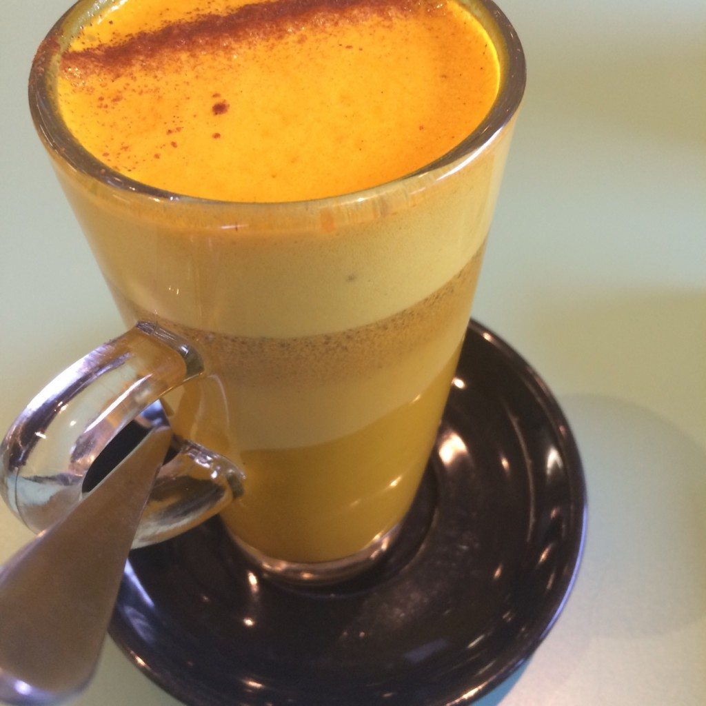 coconut tumeric latte